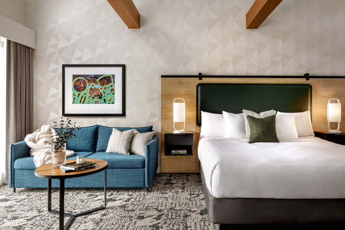 Crystal Lodge Hotel and Suites guest suite